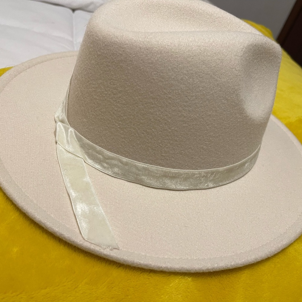 Off white color winter hat